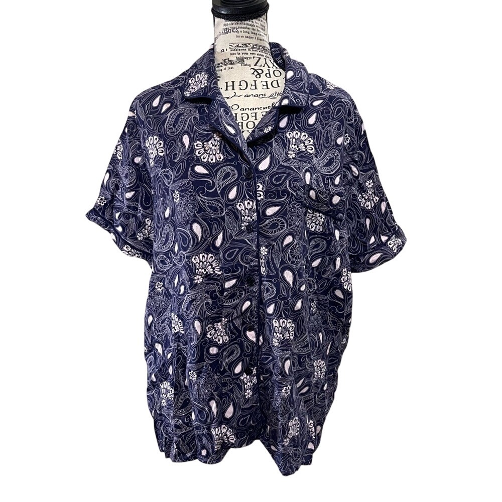 Cabernet Navy and White Paisley Pajama‎ set